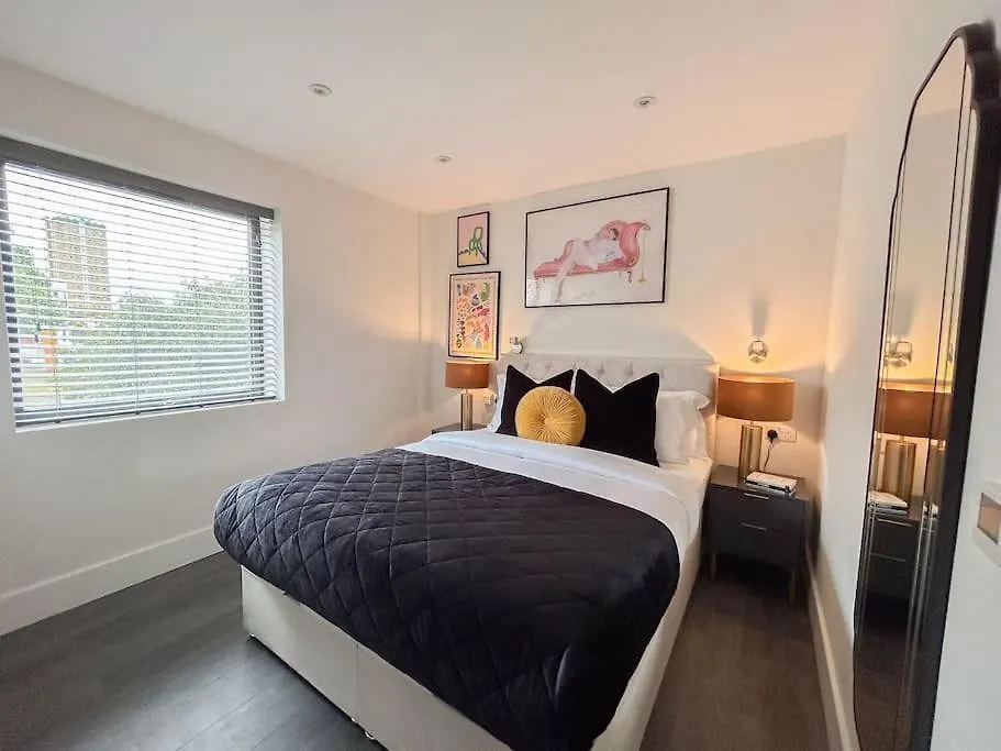 Modern One Bedroom Flat In The Heart Of London 0*,  United Kingdom