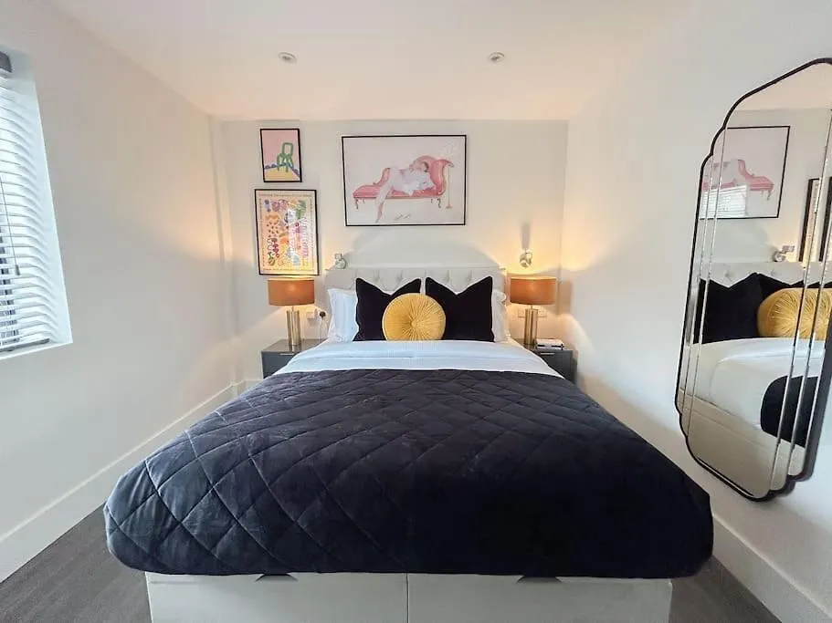 Apartment Modern One Bedroom Flat In The Heart Of London United Kingdom