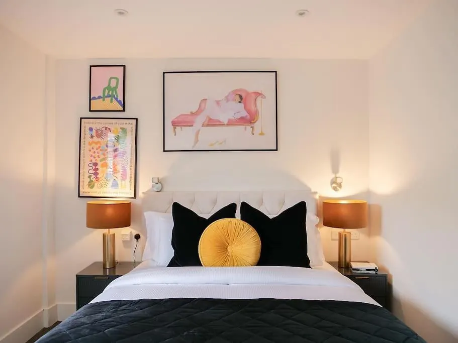 Apartment Modern One Bedroom Flat In The Heart Of London