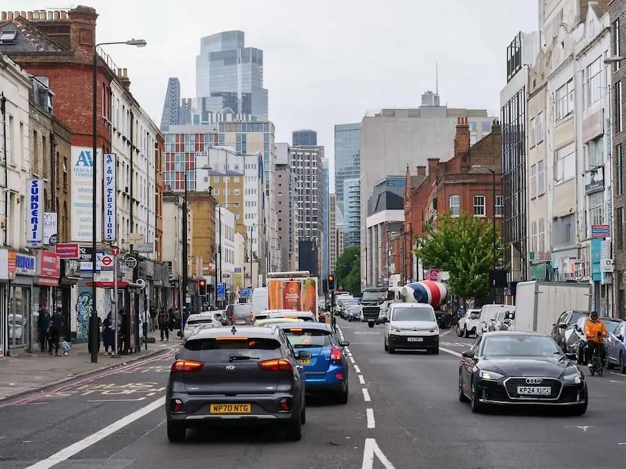 Modern One Bedroom Flat In The Heart Of London